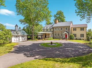 730 MERRIMANS LN, Winchester, VA 22601