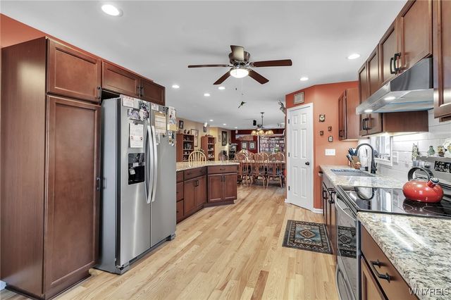 30 Sedge, Lancaster, NY 14086