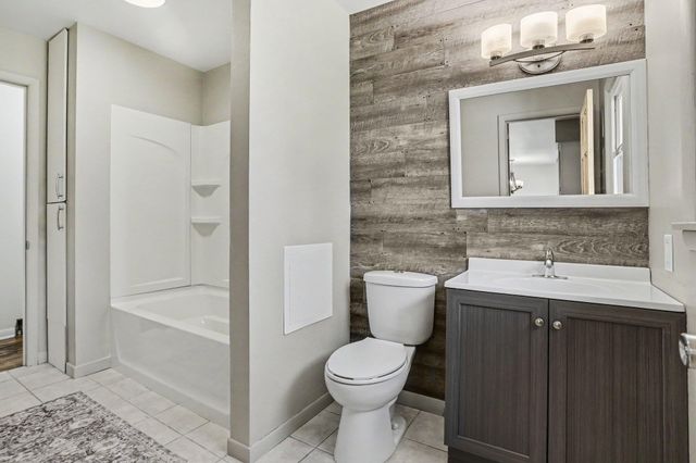143 Kelwood Lane, Battle Creek, MI 49015
