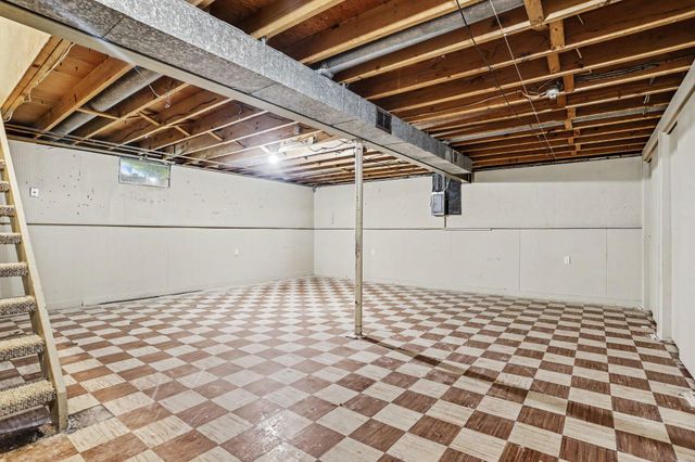 143 Kelwood Lane, Battle Creek, MI 49015
