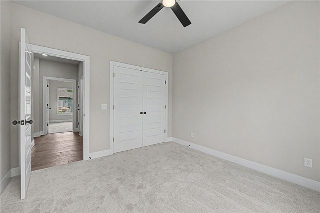2 Grier Lane, Bella Vista, AR 72715