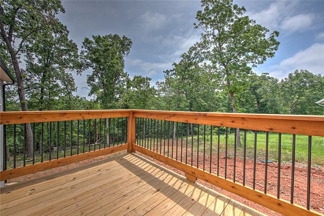 2 Grier Lane, Bella Vista, AR 72715