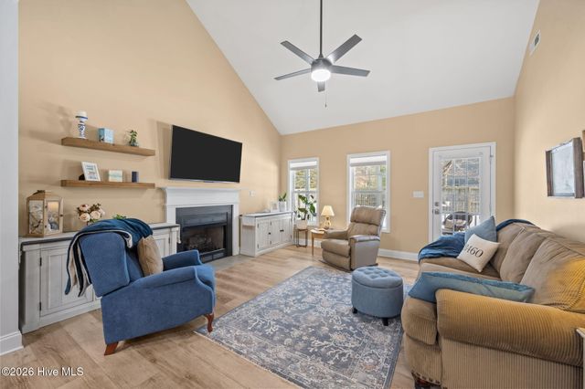 105 Katrina Street, Sneads Ferry, NC 28460