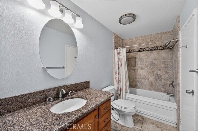 14802 Newport 20B, Tustin, CA 92780