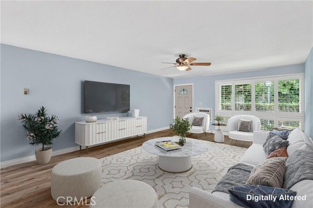 14802 Newport 20B, Tustin, CA 92780