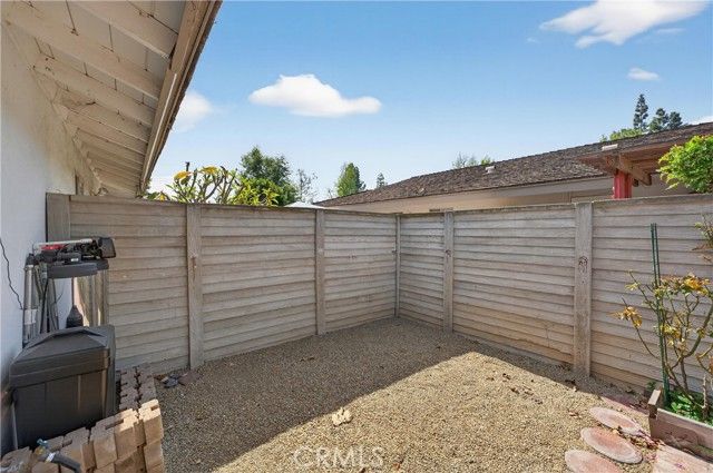 14802 Newport 20B, Tustin, CA 92780