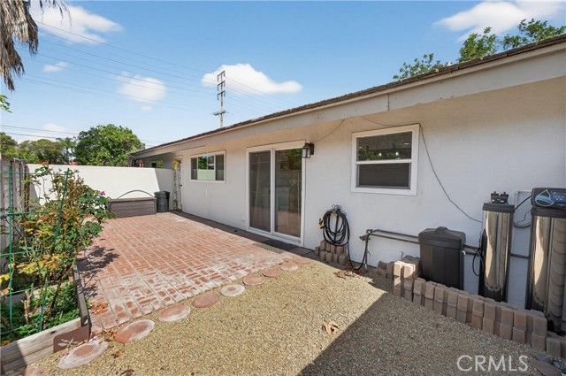 14802 Newport 20B, Tustin, CA 92780