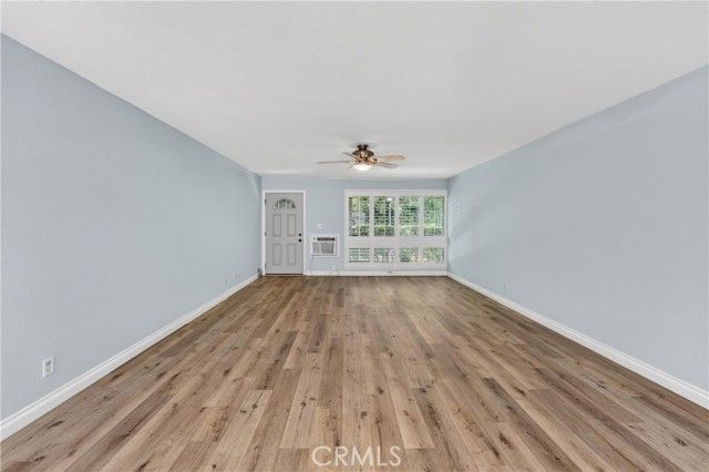 14802 Newport 20B, Tustin, CA 92780