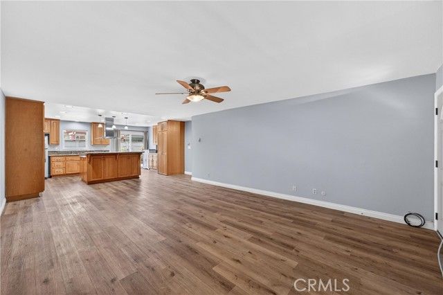 14802 Newport 20B, Tustin, CA 92780