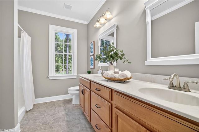 411 Lawnes Neck DR, Smithfield, VA 23430