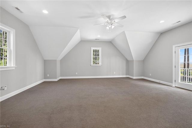 411 Lawnes Neck DR, Smithfield, VA 23430