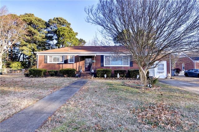 22 Westbrook DR, Hampton, VA 23666