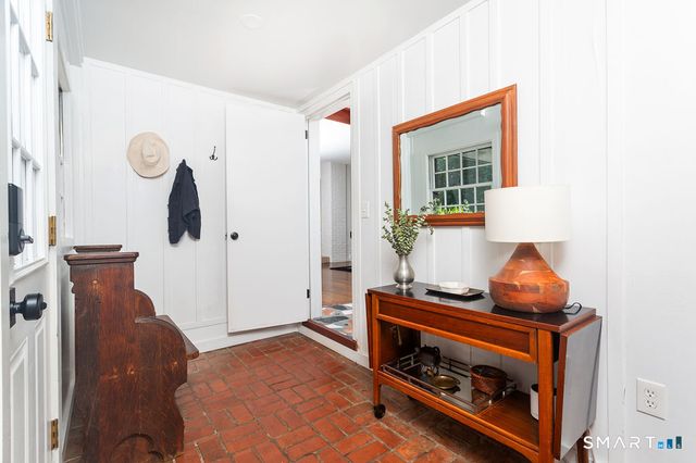 15 Brinsmade Lane, Sherman, CT 06784
