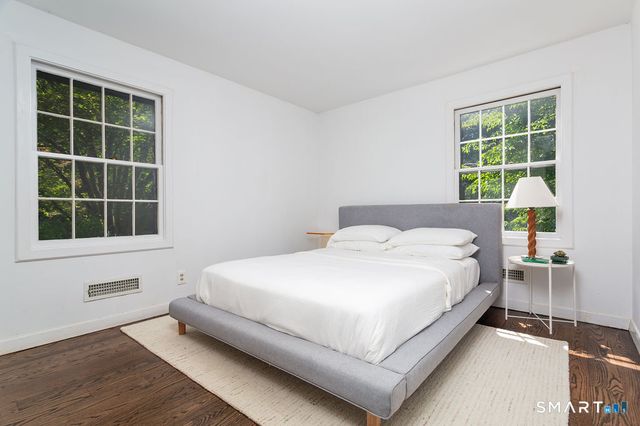 15 Brinsmade Lane, Sherman, CT 06784