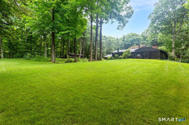 15 Brinsmade Lane, Sherman, CT 06784
