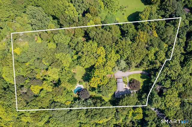 15 Brinsmade Lane, Sherman, CT 06784