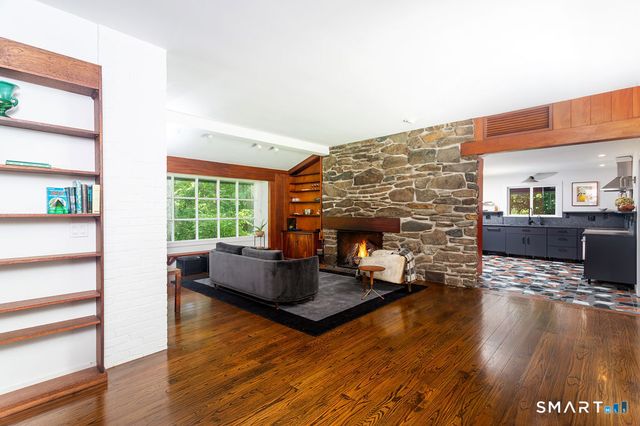 15 Brinsmade Lane, Sherman, CT 06784