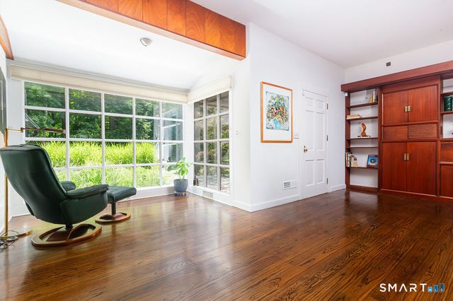 15 Brinsmade Lane, Sherman, CT 06784