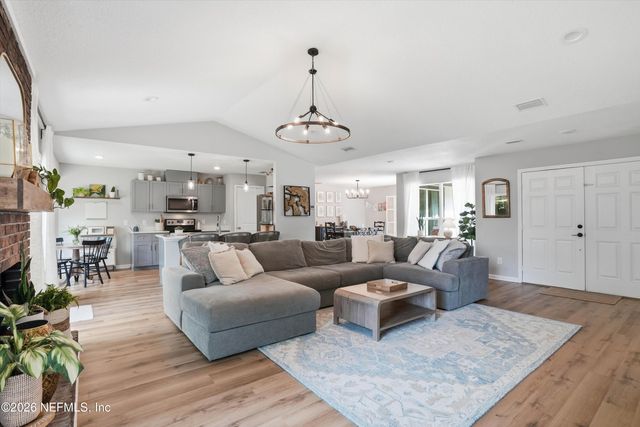 470 KEVIN Drive, Orange Park, FL 32073