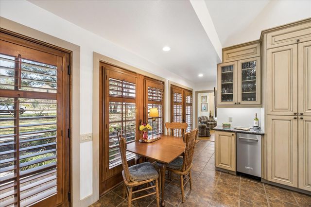 2360 Gun And Rod Circle, Brenham, TX 77833