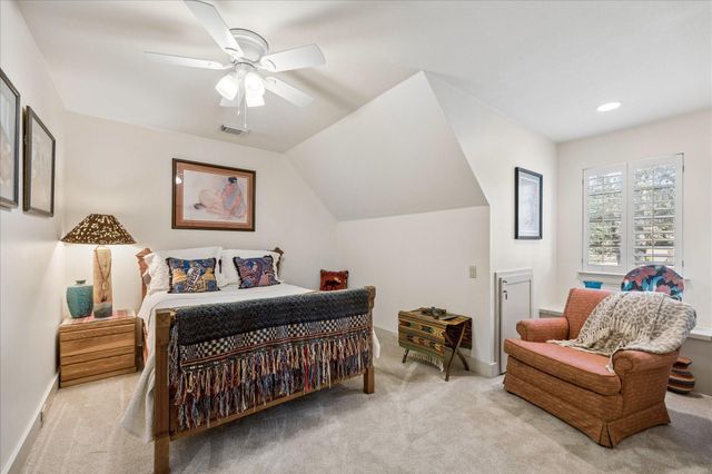 2360 Gun And Rod Circle, Brenham, TX 77833