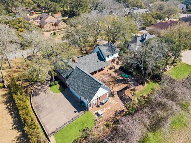 2360 Gun And Rod Circle, Brenham, TX 77833