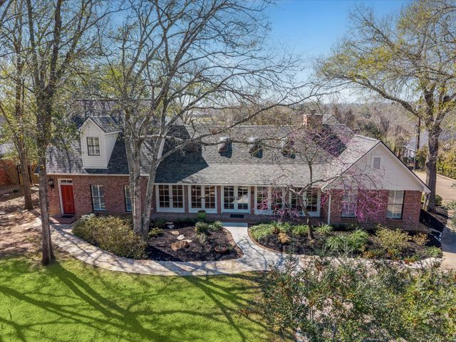 2360 Gun And Rod Circle, Brenham, TX 77833