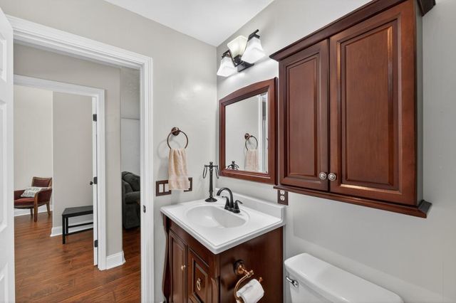 12493 Plum Ln, Wilton, CA 95693