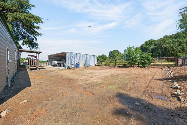 12493 Plum Ln, Wilton, CA 95693