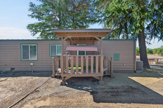 12493 Plum Ln, Wilton, CA 95693