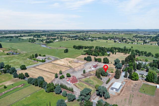 12493 Plum Ln, Wilton, CA 95693