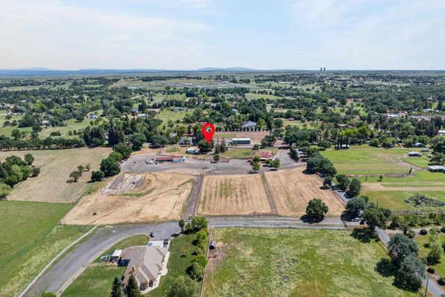 12493 Plum Ln, Wilton, CA 95693