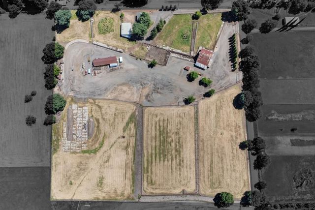 12493 Plum Ln, Wilton, CA 95693