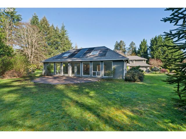 38101 Se HAUGLUM Rd, Sandy, OR 97055