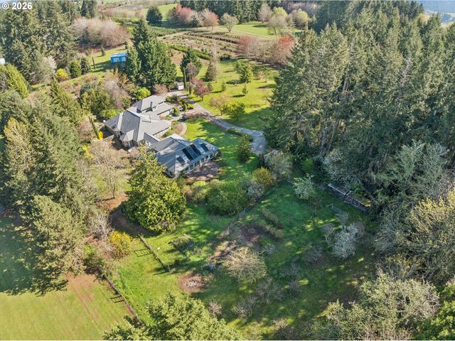 38101 Se HAUGLUM Rd, Sandy, OR 97055