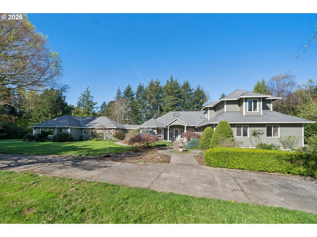 38101 Se HAUGLUM Rd, Sandy, OR 97055