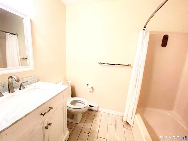 163 South Street 50, Danbury, CT 06810