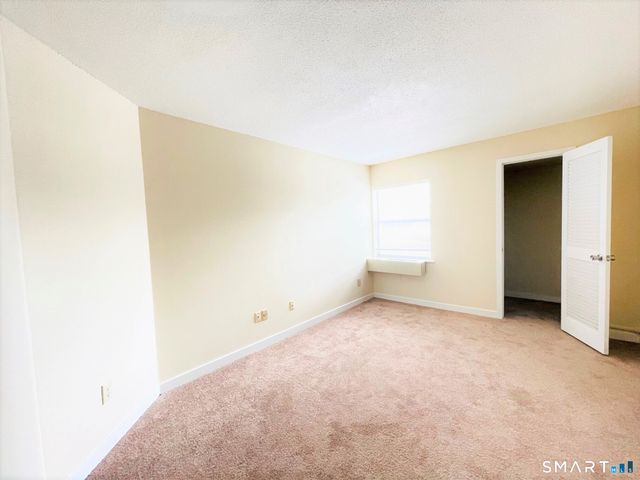 163 South Street 50, Danbury, CT 06810