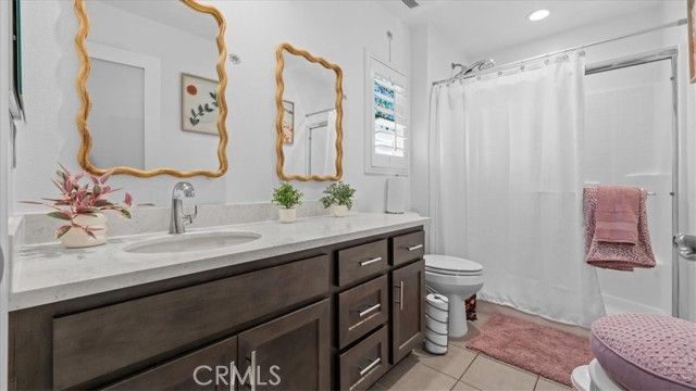 7371 Garnet Ridge, Jurupa Valley, CA 92509