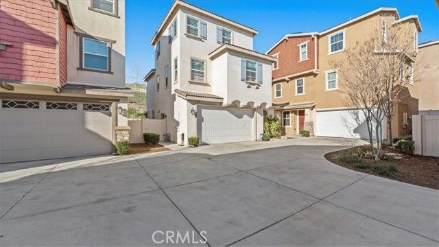 7371 Garnet Ridge, Jurupa Valley, CA 92509