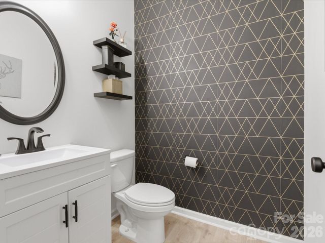 5149 Thomasville Drive, Belmont, NC 28012