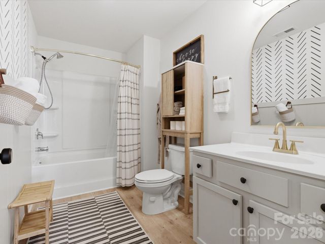 5149 Thomasville Drive, Belmont, NC 28012