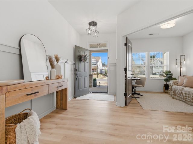 5149 Thomasville Drive, Belmont, NC 28012