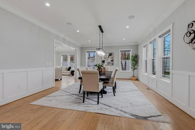 14700 CRANOKE ST, Centreville, VA 20120