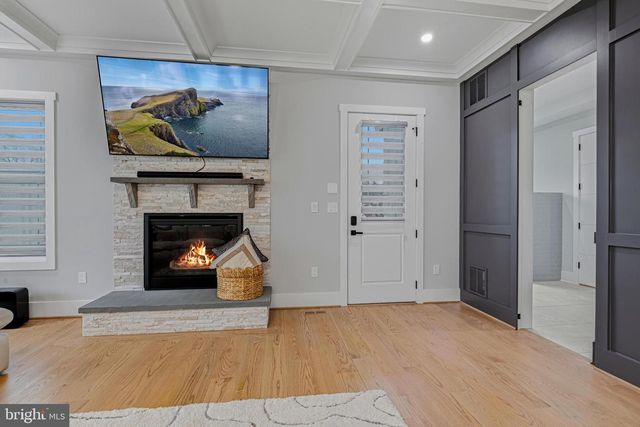 14700 CRANOKE ST, Centreville, VA 20120