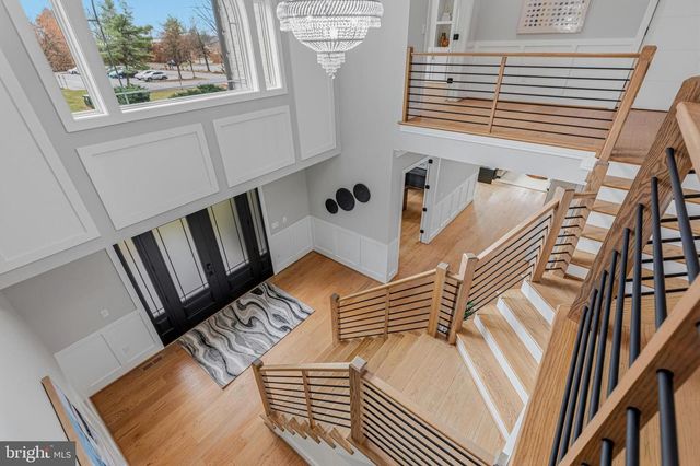 14700 CRANOKE ST, Centreville, VA 20120