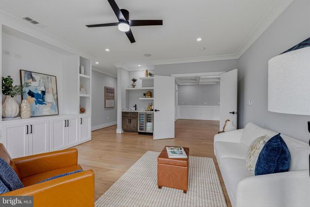 14700 CRANOKE ST, Centreville, VA 20120