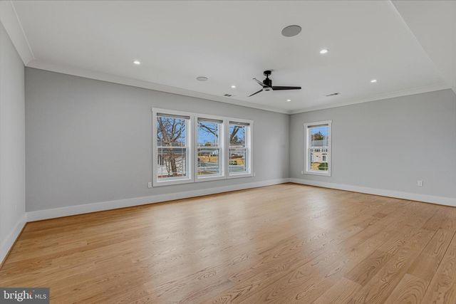 14700 CRANOKE ST, Centreville, VA 20120