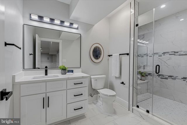 14700 CRANOKE ST, Centreville, VA 20120