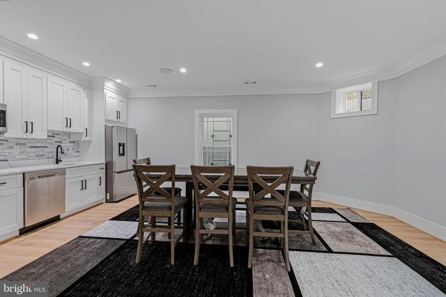 14700 CRANOKE ST, Centreville, VA 20120